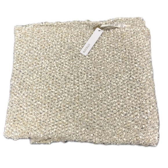 Chico's Accessories - Chico’s NWT Crinkle Metallic Infused Infinity Scarf